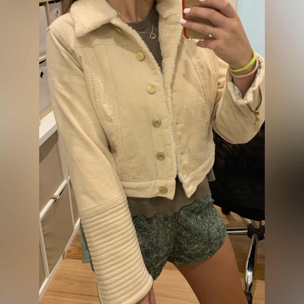 Corduroy jacket, worn once - Picture 8 of 9